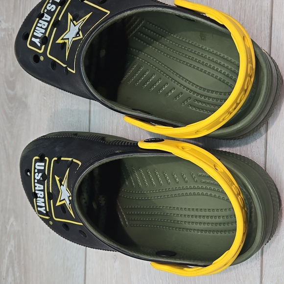 Crocs Women U.S. Army Clogs Mule Shoes Sz W7 M5 - Picture 12 of 12